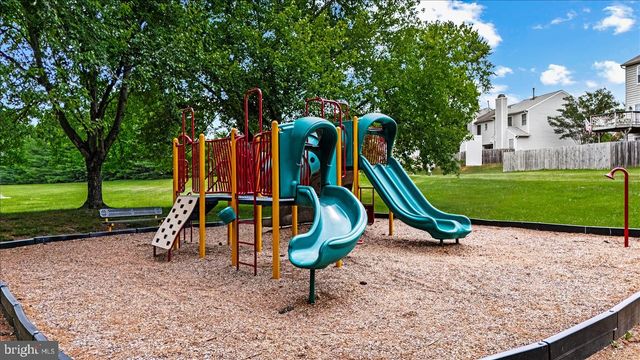 107 W PARK DR, Stafford, VA 22554