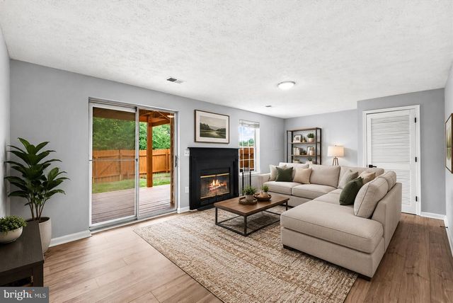 107 W PARK DR, Stafford, VA 22554