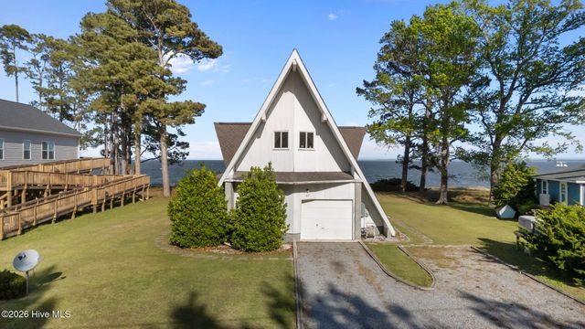357 Wiggins Point Road, Oriental, NC 28571