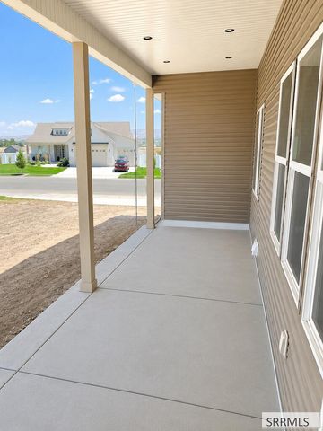 2821 Granite Falls, Ammon, ID 83406
