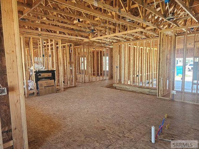 2821 Granite Falls, Ammon, ID 83406