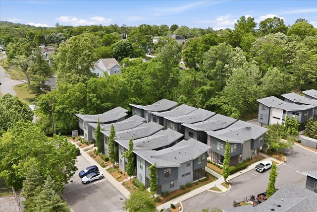 2508 Colbert Dr, Nashville, TN 37206
