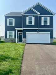 12514 Erskin Street NE, Blaine, MN 55449