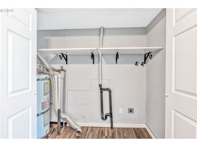 1629 7TH Ave, Longview, WA 98632