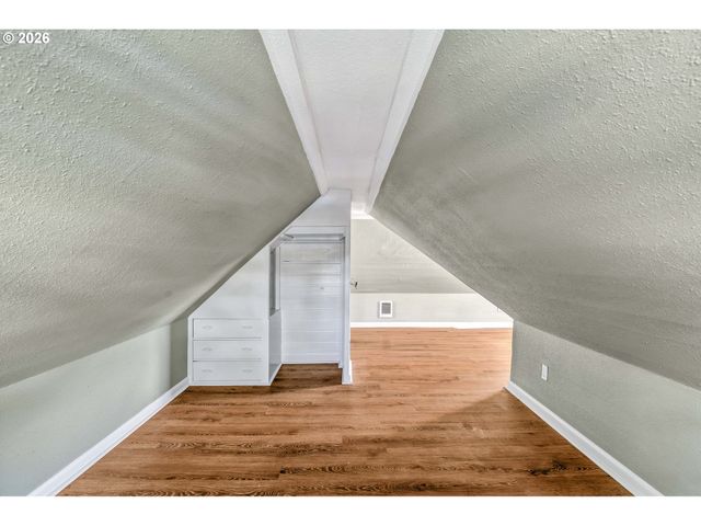 1629 7TH Ave, Longview, WA 98632
