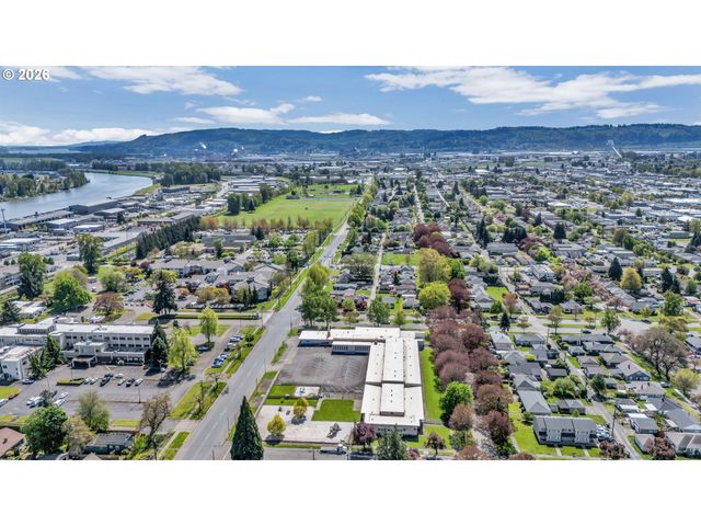 1629 7TH Ave, Longview, WA 98632