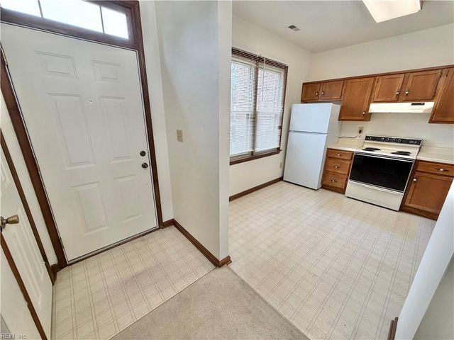 1194 Killington Arch, Chesapeake, VA 23320