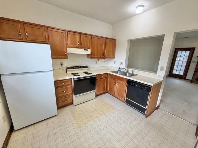 1194 Killington Arch, Chesapeake, VA 23320