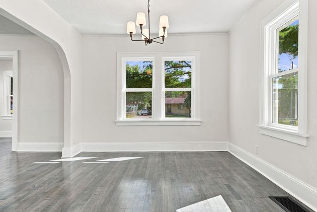 2211 Minnehaha Avenue E, Saint Paul, MN 55119