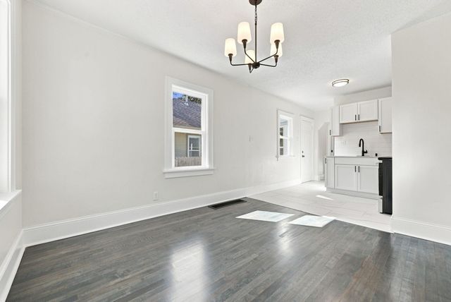 2211 Minnehaha Avenue E, Saint Paul, MN 55119