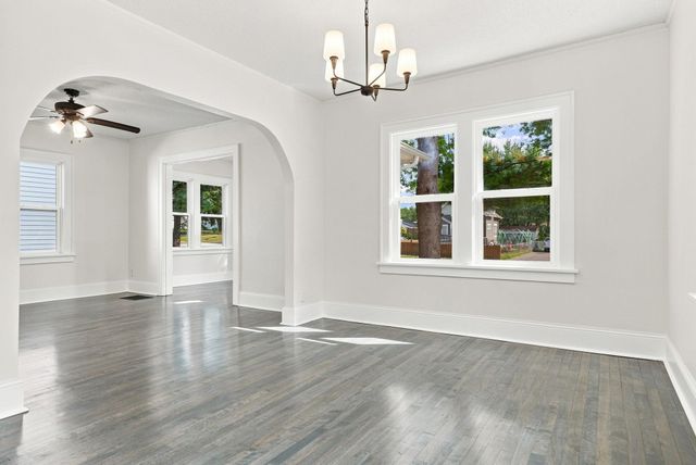 2211 Minnehaha Avenue E, Saint Paul, MN 55119