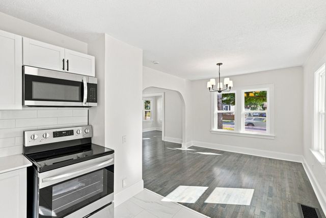2211 Minnehaha Avenue E, Saint Paul, MN 55119