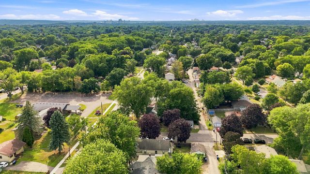 2211 Minnehaha Avenue E, Saint Paul, MN 55119