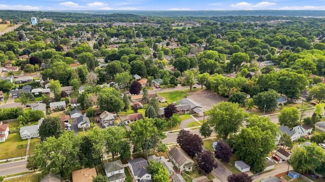 2211 Minnehaha Avenue E, Saint Paul, MN 55119