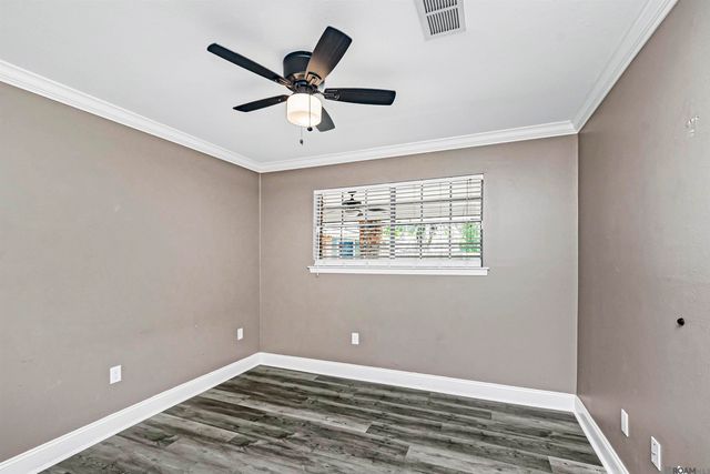 5003 Mobile Dr, Baton Rouge, LA 70817