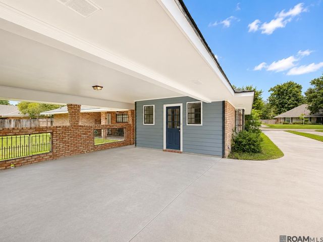 5003 Mobile Dr, Baton Rouge, LA 70817