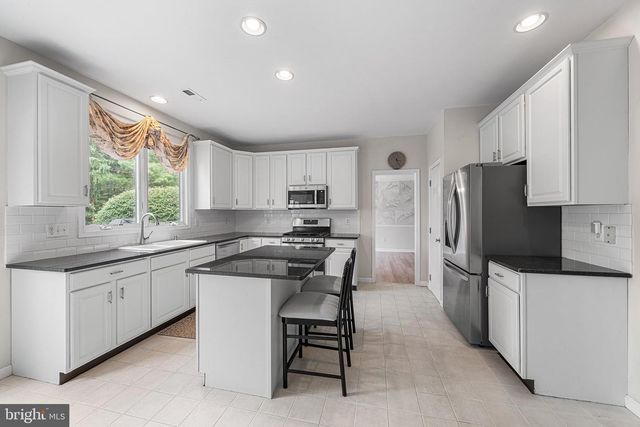2111 PEREGRINE CIR, Audubon, PA 19403