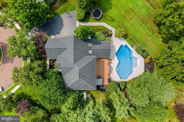 2111 PEREGRINE CIR, Audubon, PA 19403