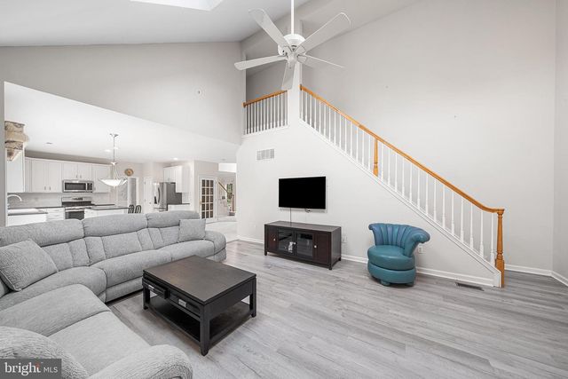 2111 PEREGRINE CIR, Audubon, PA 19403