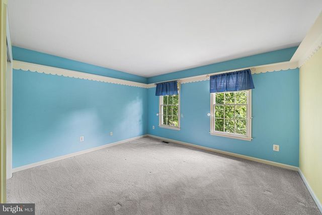 2111 PEREGRINE CIR, Audubon, PA 19403