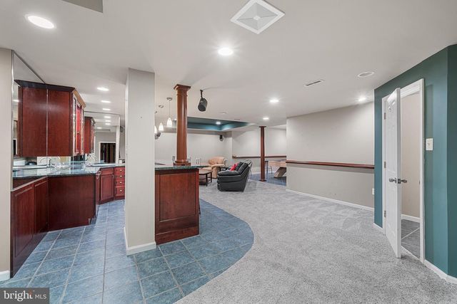 2111 PEREGRINE CIR, Audubon, PA 19403