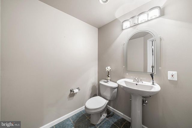 2111 PEREGRINE CIR, Audubon, PA 19403