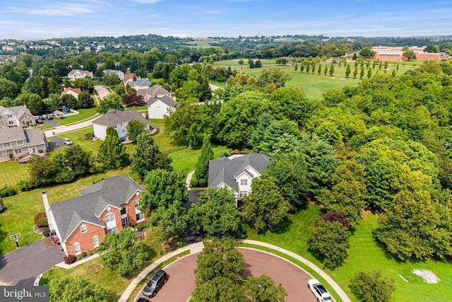 2111 PEREGRINE CIR, Audubon, PA 19403