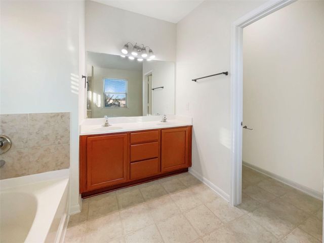 11722 Wren Crossing Drive, Houston, TX 77038