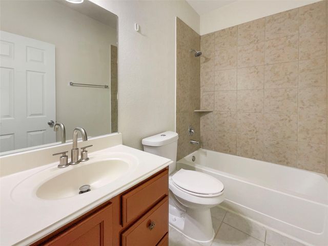 11722 Wren Crossing Drive, Houston, TX 77038