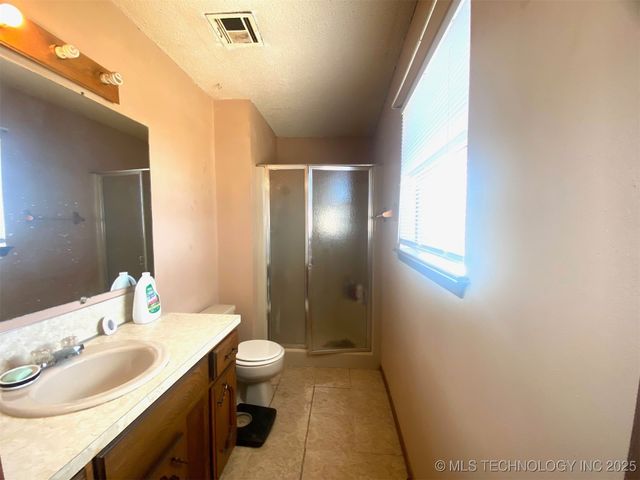 1320 Jennings Street, Muskogee, OK 74403