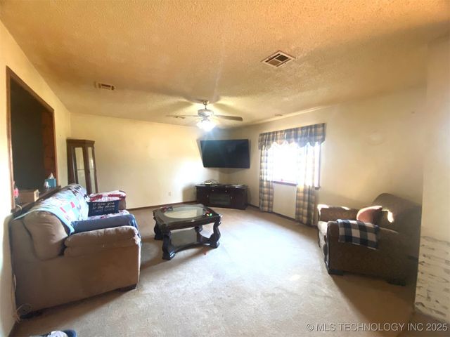1320 Jennings Street, Muskogee, OK 74403