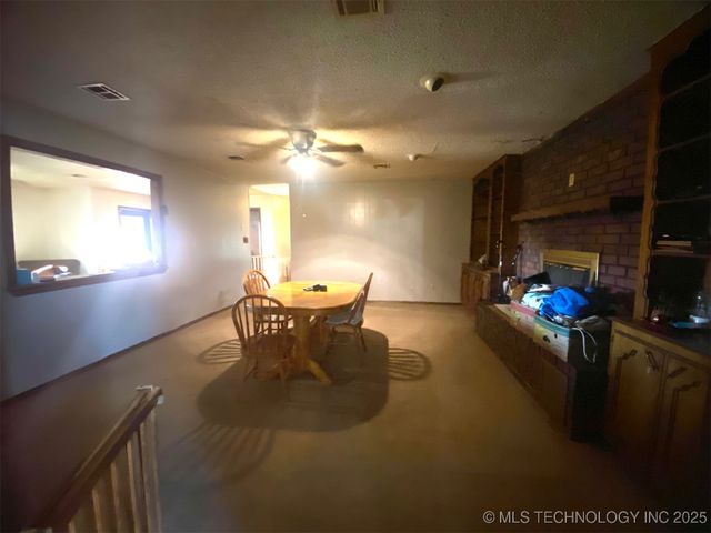 1320 Jennings Street, Muskogee, OK 74403