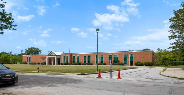 4957 Madison Street, Gary, IN 46408