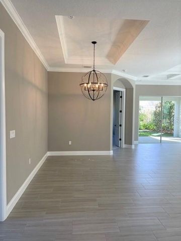 7 OASIS CIRCLE, Palm Coast, FL 32137