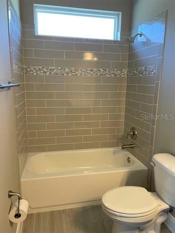 7 OASIS CIRCLE, Palm Coast, FL 32137