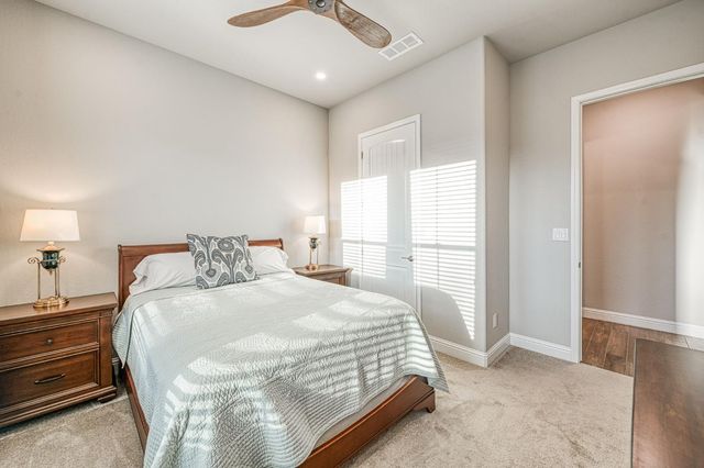 11114 N Via Rimini Drive, Fresno, CA 93730