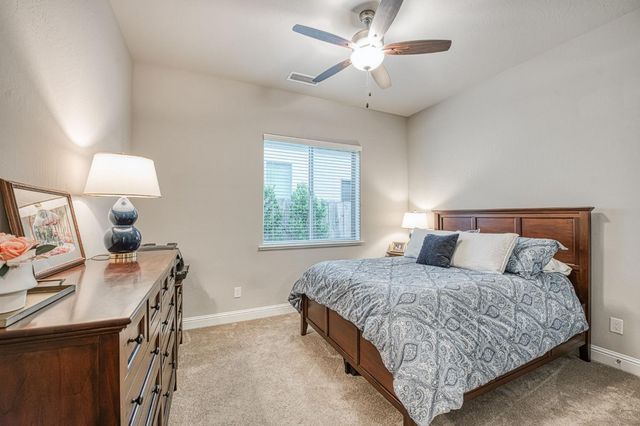 11114 N Via Rimini Drive, Fresno, CA 93730