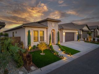 11114 N Via Rimini Drive, Fresno, CA 93730