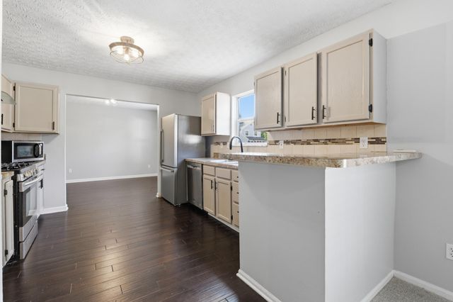 5100 Locust Post Lane, Columbus, OH 43230