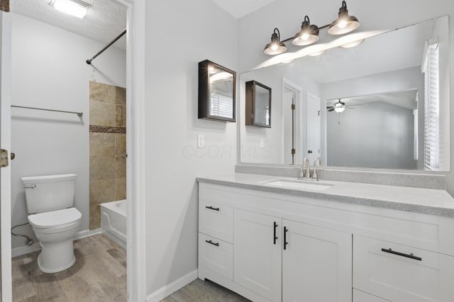 5100 Locust Post Lane, Columbus, OH 43230