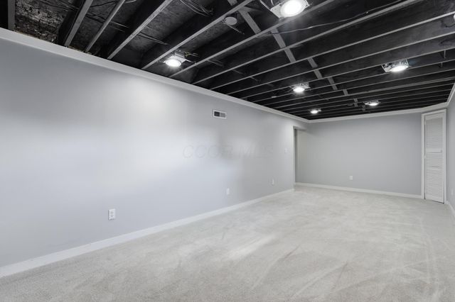 5100 Locust Post Lane, Columbus, OH 43230