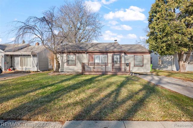 26153 Nagel Street, Roseville, MI 48066