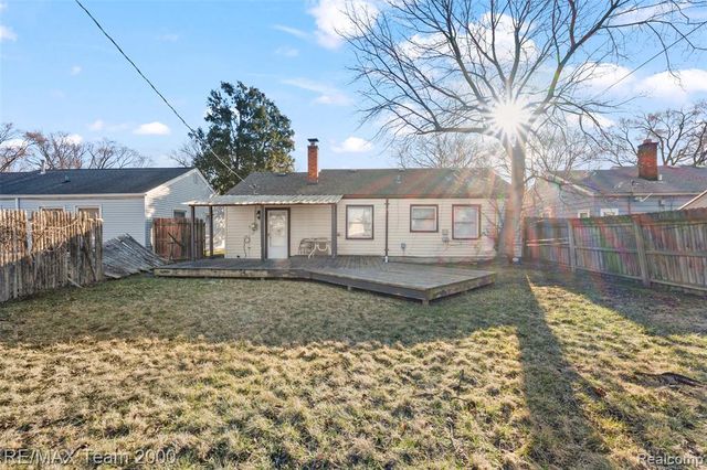 26153 Nagel Street, Roseville, MI 48066