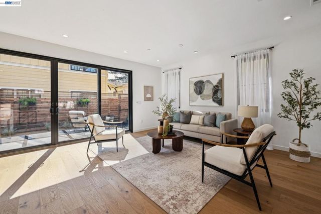 1144 Dwight Way, Berkeley, CA 94702