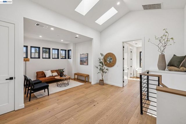 1144 Dwight Way, Berkeley, CA 94702