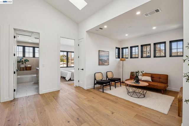 1144 Dwight Way, Berkeley, CA 94702