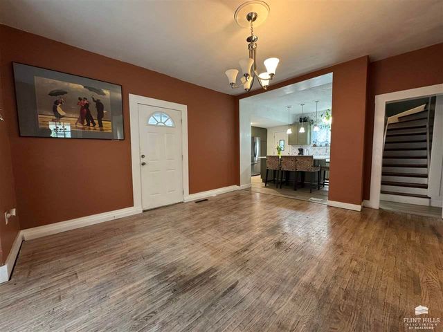 519 NE 7th St., Abilene, KS 67410