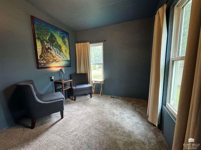 519 NE 7th St., Abilene, KS 67410