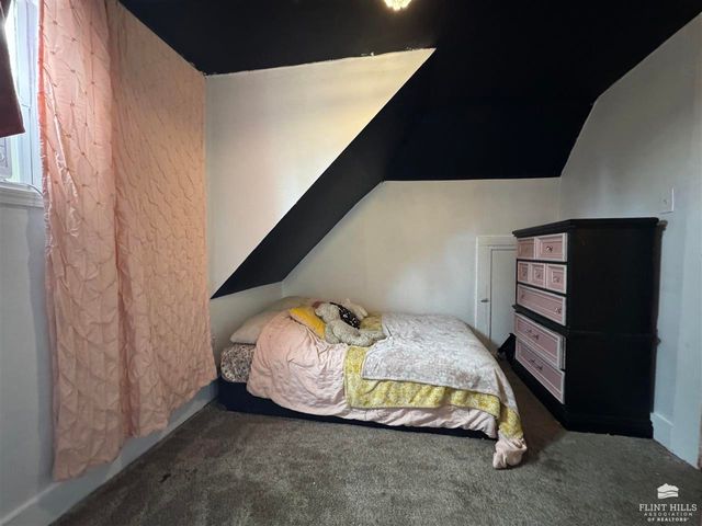 519 NE 7th St., Abilene, KS 67410