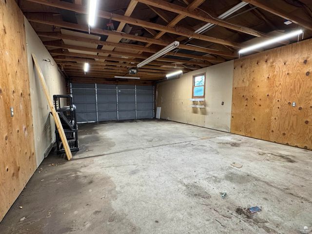 519 NE 7th St., Abilene, KS 67410